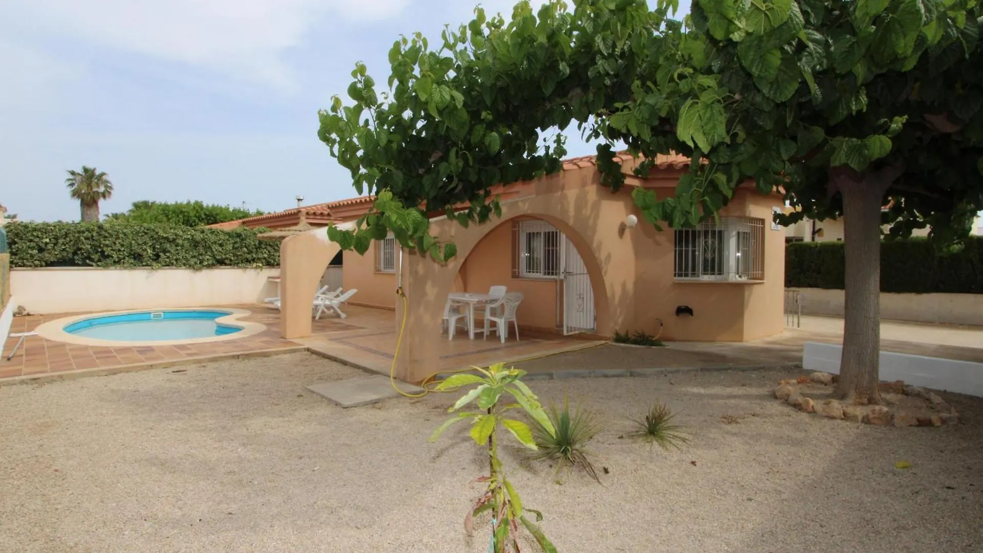 Casa Cerca Del Mar Con Piscina Privada, Wifi Gratis, Aire Opcional, Admite Mascotas Y Playa Para Perros - Es-184-4 Riumar